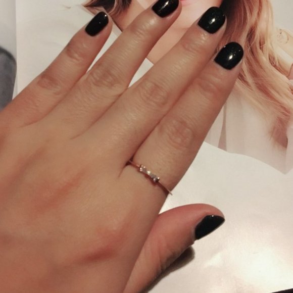 NEW Diamond Bowtie Rose Gold Ring - Picture 2 of 6